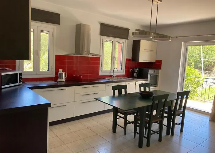 Holiday home 350m Above Sea