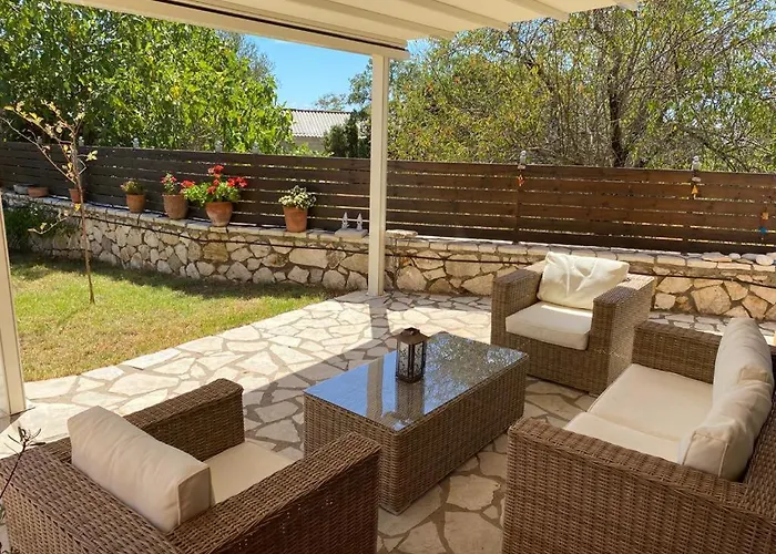 350m Above Sea * Vasiliki (Lefkada)