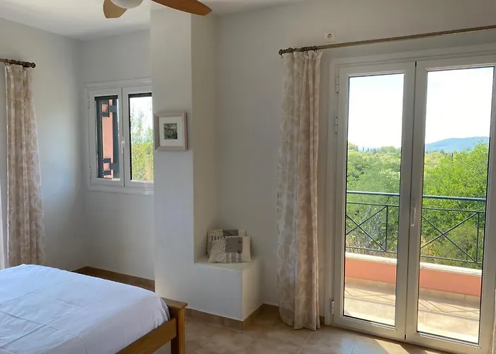 350m Above Sea Vasiliki (Lefkada)